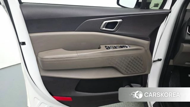 Kia The New Carnival 4th Generation id 4579049 из Кореи 16