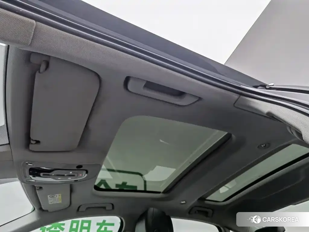 Audi A6L id 4622609 из Китая 16