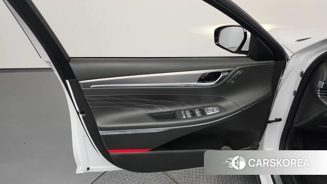 Hyundai The New Grandeur IG Hybrid id 4636906 из Кореи 16