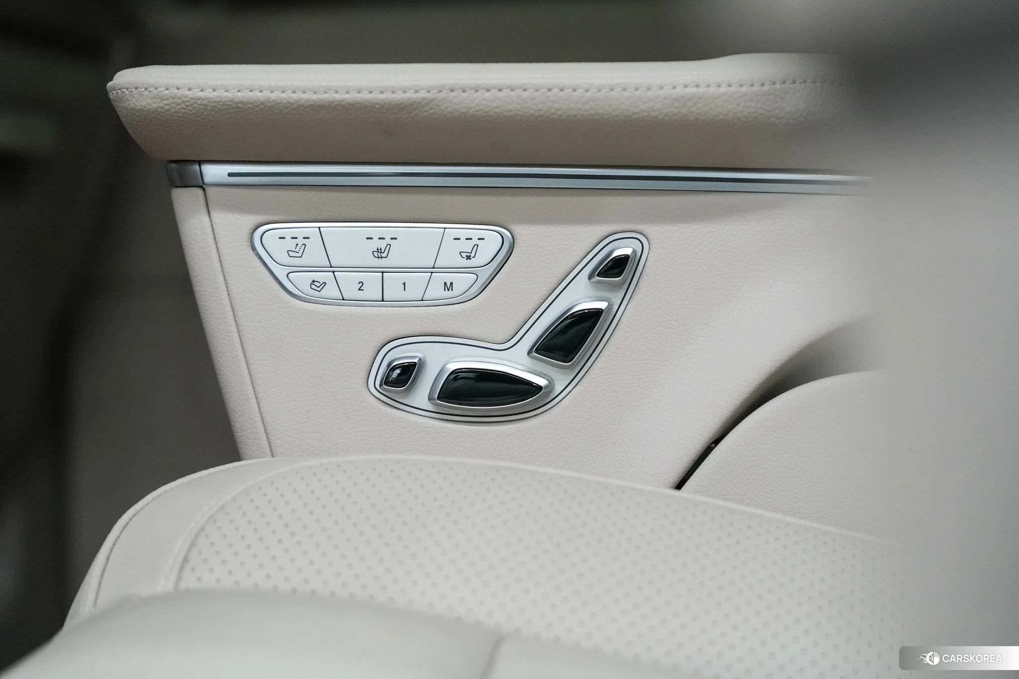 Mercedes-Benz V-class id 4487553 из Китая 16