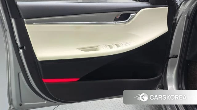 Hyundai The New Grandeur IG Hybrid id 4848959 из Кореи 16