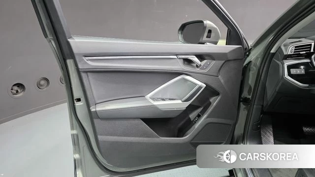 Audi Q3 (F3) id 4433240 из Кореи 16