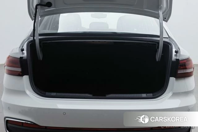 Volkswagen Lavida id 4313636 из Китая 16