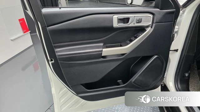 Ford Explorer 6th Generation id 4195702 из Кореи 16