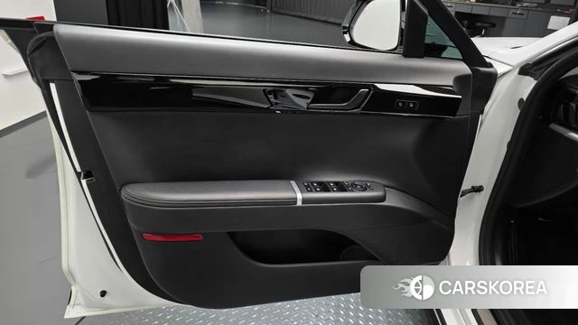 Hyundai Grandeur Hybrid (GN7) id 4590849 из Кореи 16