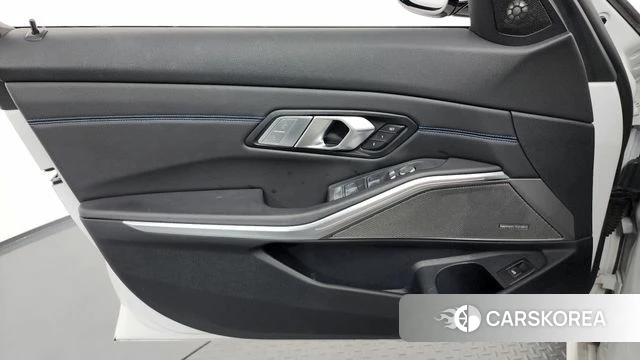 BMW 3 Series (G20) id 4651380 из Кореи 16