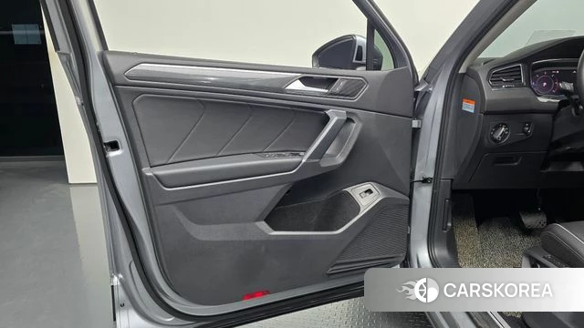 Volkswagen Tiguan Allspace id 4202966 из Кореи 16