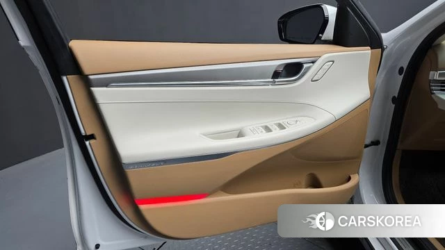 Hyundai The New Grandeur IG id 4283482 из Кореи 16