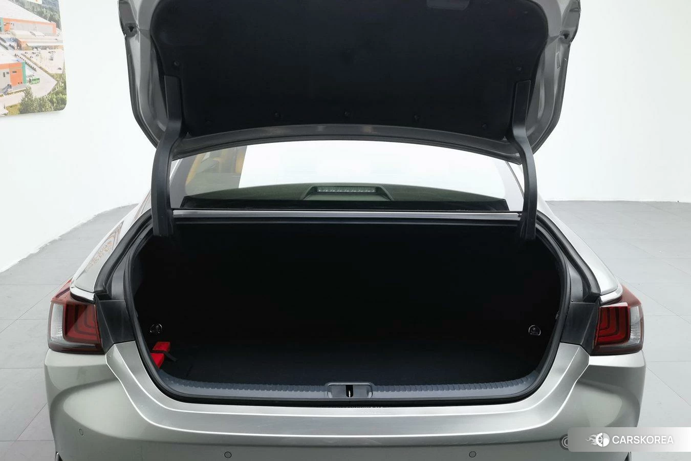 Lexus ES id 4455598 из Китая 16