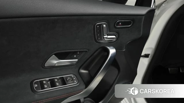 Mercedes-Benz A-Class W177 id 4729859 из Кореи 16