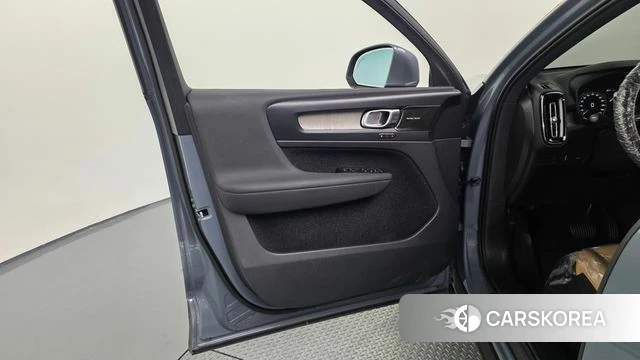 Volvo XC40 id 4362761 из Кореи 16