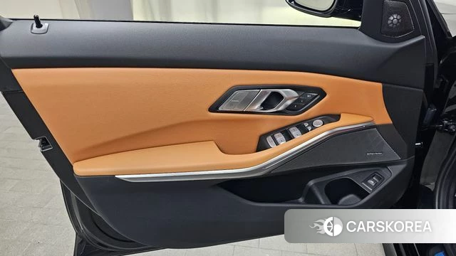 BMW 3 Series (G20) id 4607572 из Кореи 16