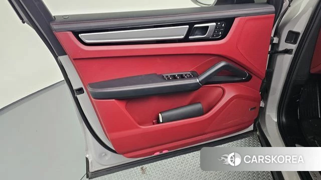 Porsche Cayenne (PO536) id 4585240 из Кореи 16