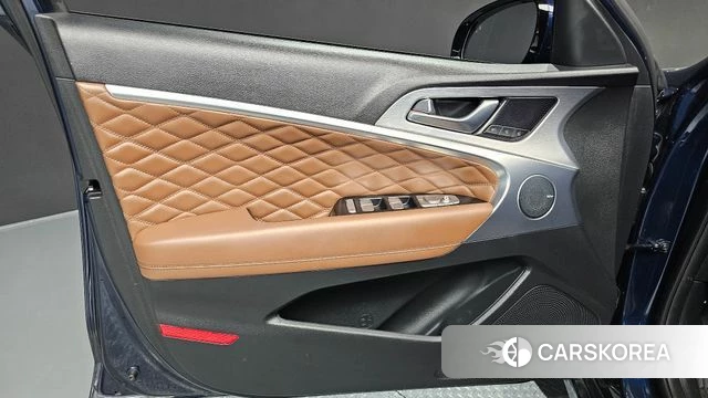 Genesis G70 id 4882344 из Кореи 16