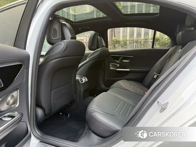 Mercedes-Benz Class C id 4256467 из Китая 16