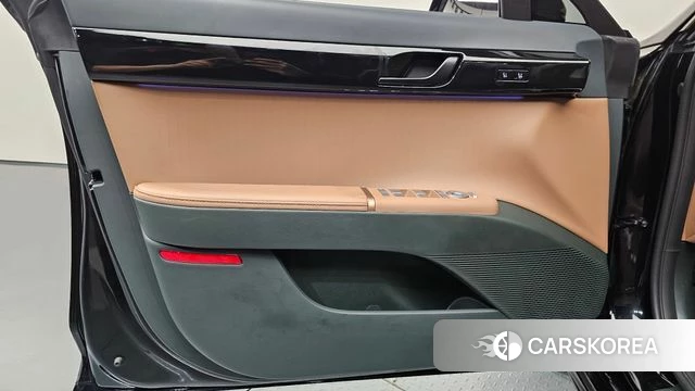 Hyundai Grandeur Hybrid (GN7) id 4669654 из Кореи 16