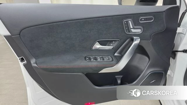 Mercedes-Benz A-Class W177 id 4578577 из Кореи 16