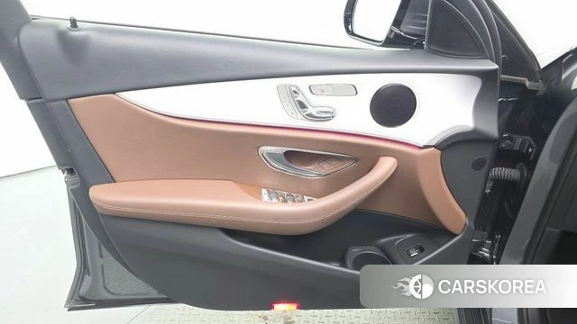 Mercedes-Benz E-Class W213 id 4731745 из Кореи 15