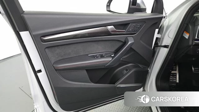Audi SQ5 (FY) id 4592701 из Кореи 16