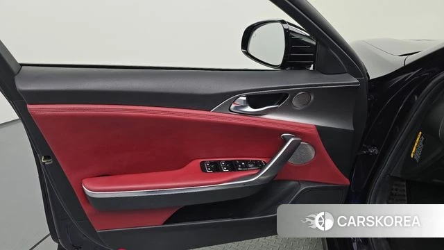 Kia Stinger id 4614646 из Кореи 16