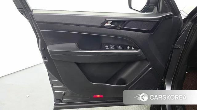 Ssangyong Rexton Sports id 4651498 из Кореи 16