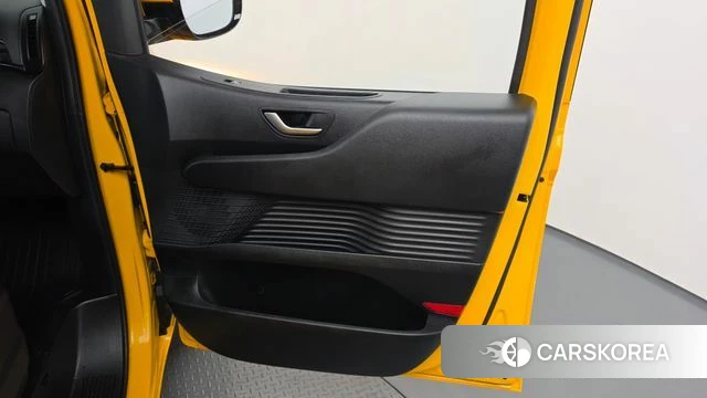 Hyundai Staria id 4934760 из Кореи 16