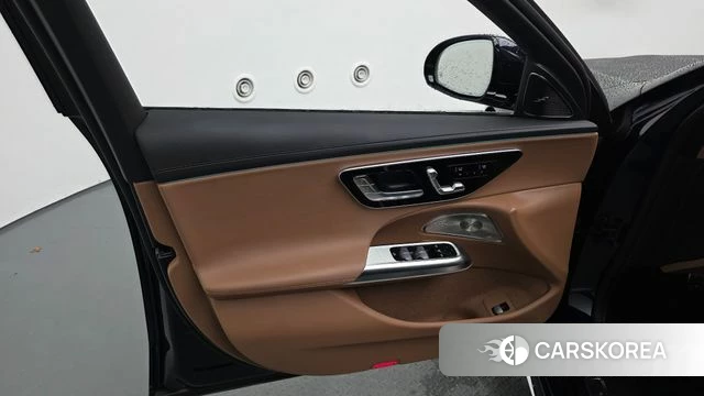 Mercedes-Benz E-Class W214 id 4752898 из Кореи 16