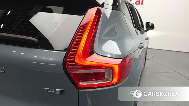 Volvo XC40 id 4625925 из Кореи 16