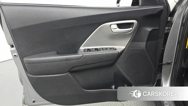 Kia The New Niro id 4446777 из Кореи 16