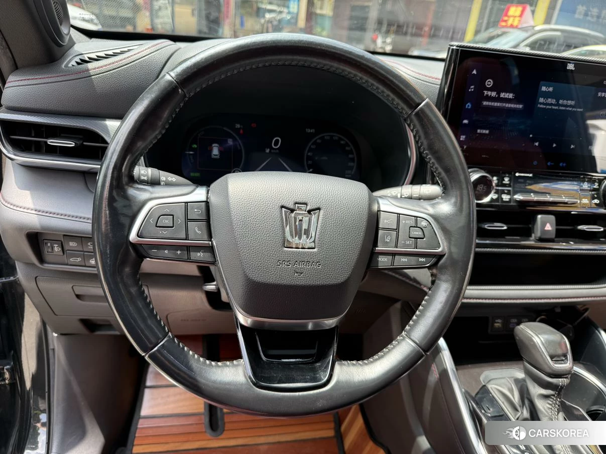 Toyota Crown Lufang id 4486278 из Китая 16