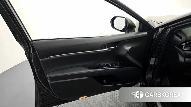 Toyota Camry (XV70) id 4765168 из Кореи 16