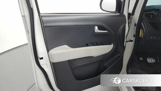 Kia The New Kia Ray id 4528448 из Кореи 16
