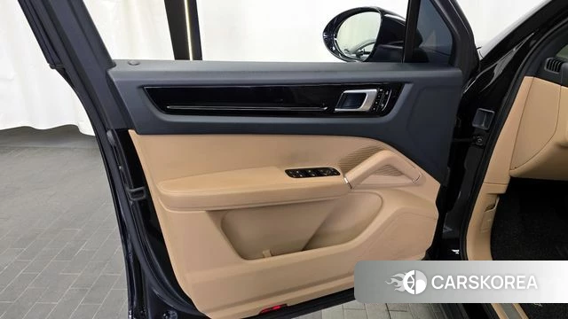 Porsche Cayenne (PO536) id 4310768 из Кореи 16