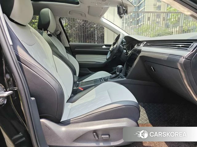 Volkswagen Magotan id 4353449 из Китая 16