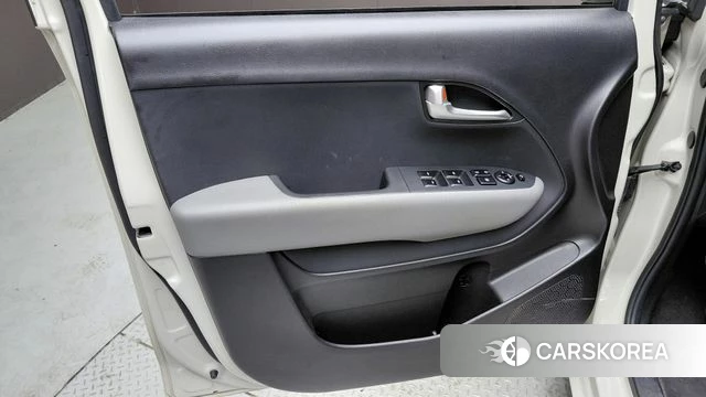 Kia The New Kia Ray id 4696508 из Кореи 16