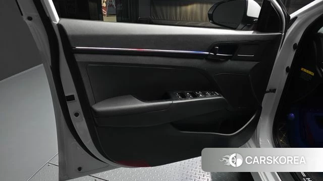 Hyundai Avante AD id 4286385 из Кореи 16