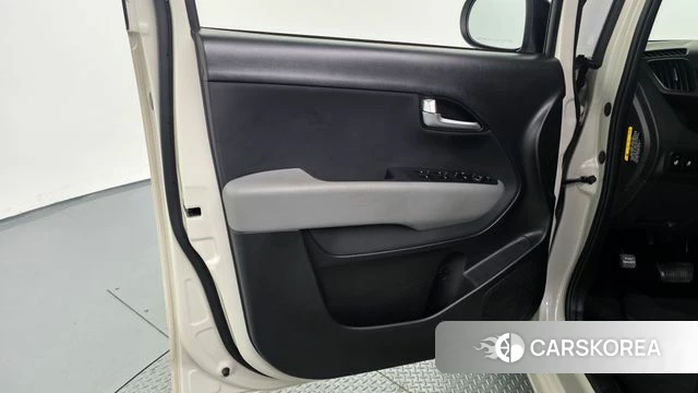 Kia The New Kia Ray id 4753569 из Кореи 16