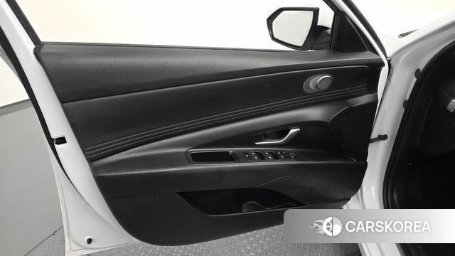 Hyundai Avante Hybrid (CN7) id 4469714 из Кореи 16