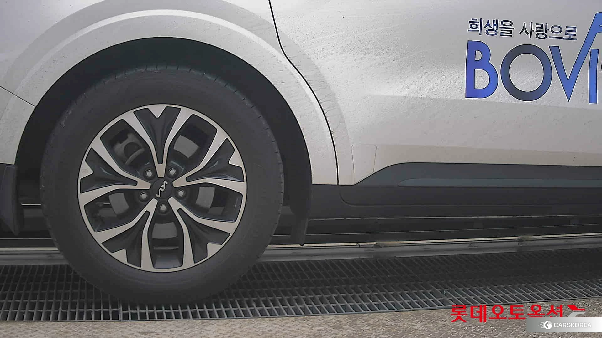 Kia Carnival id 3875849 из Кореи 16