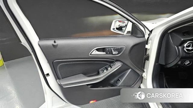 Mercedes-Benz GLA-Class X156 id 4895613 из Кореи 16