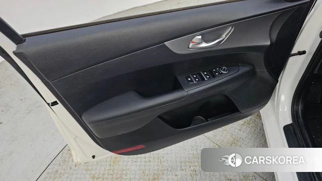 Kia The New K3 2nd generation id 4315856 из Кореи 16