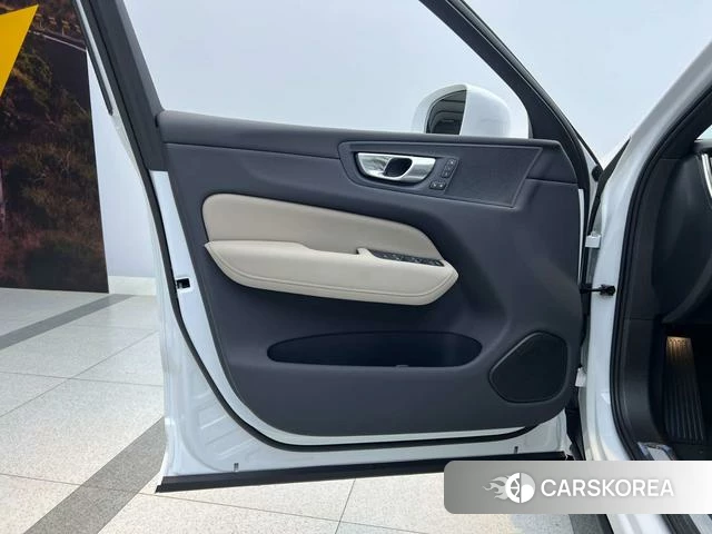 Volvo XC60 id 3957860 из Китая 16