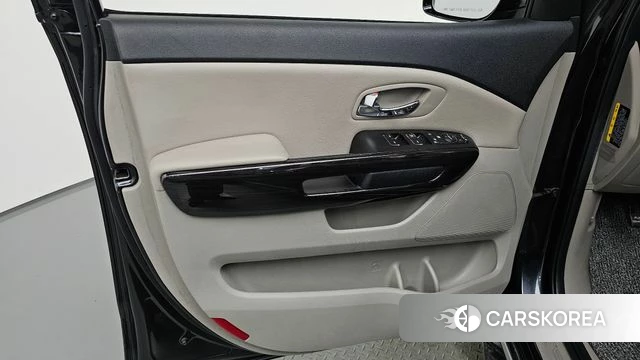 Kia The New Carnival id 4574279 из Кореи 16