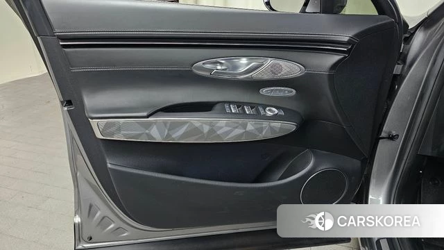 Genesis GV70 id 4764238 из Кореи 16