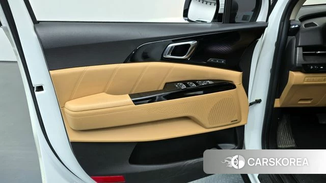 Kia Carnival 4th generation id 4232049 из Кореи 16