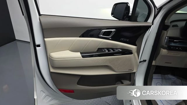 Kia Carnival 4th generation id 4382787 из Кореи 16