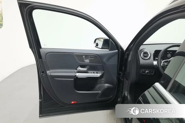 Mercedes-Benz GLB id 4298334 из Китая 16