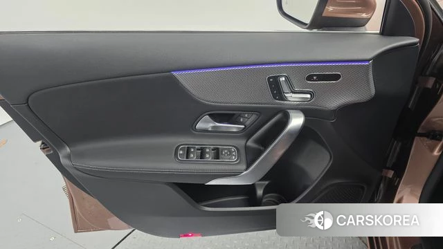 Mercedes-Benz A-Class W177 id 4778936 из Кореи 16