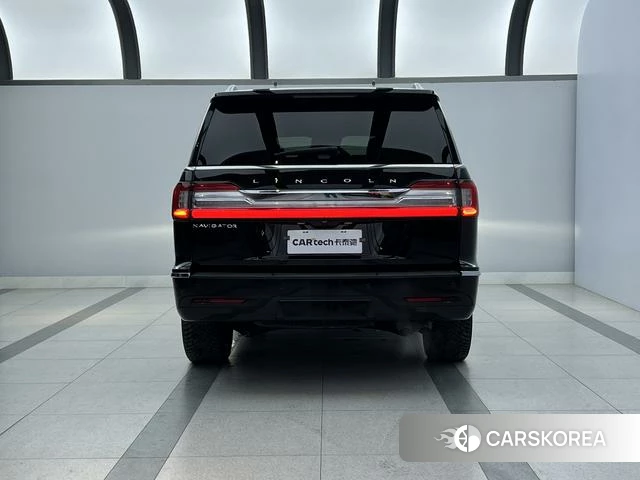 Lincoln Navigator id 4208119 из Китая 16