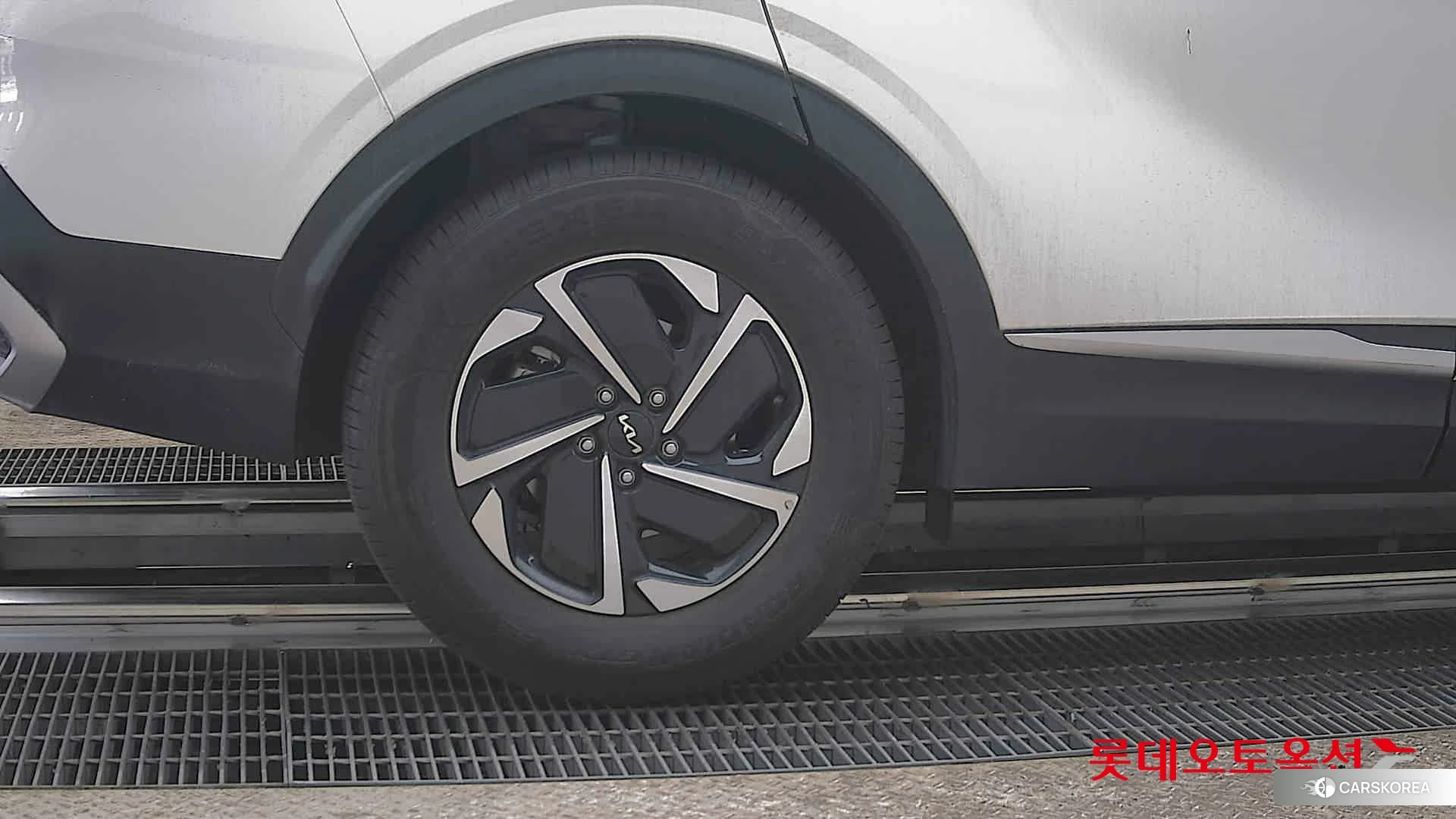 Kia Sportage Hybrid id 3869394 из Кореи 16